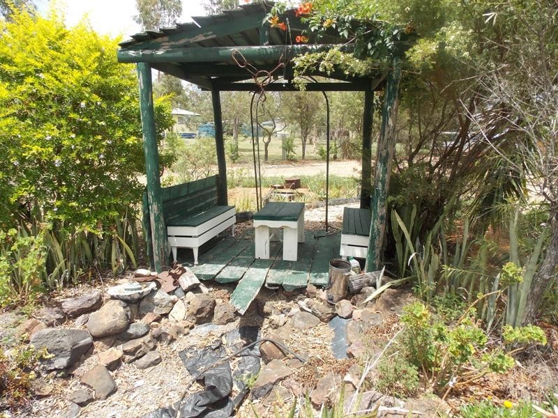 30 McGinley Road, Nanango QLD 4615