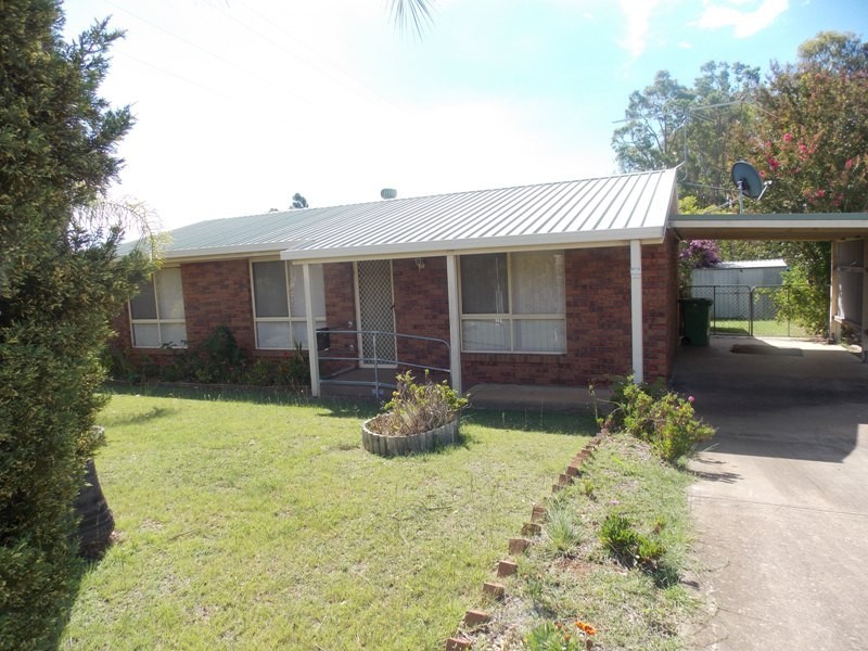 1 Fairway Drive, Nanango QLD 4615