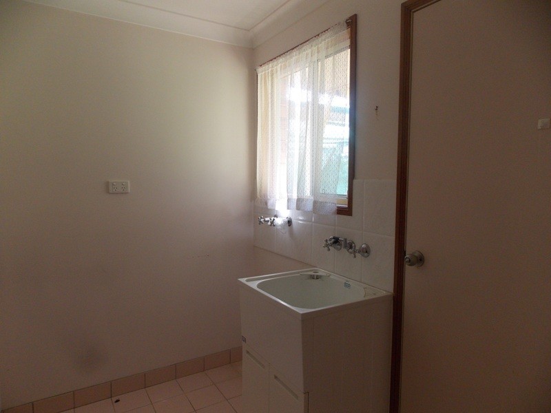 1 Fairway Drive, Nanango QLD 4615