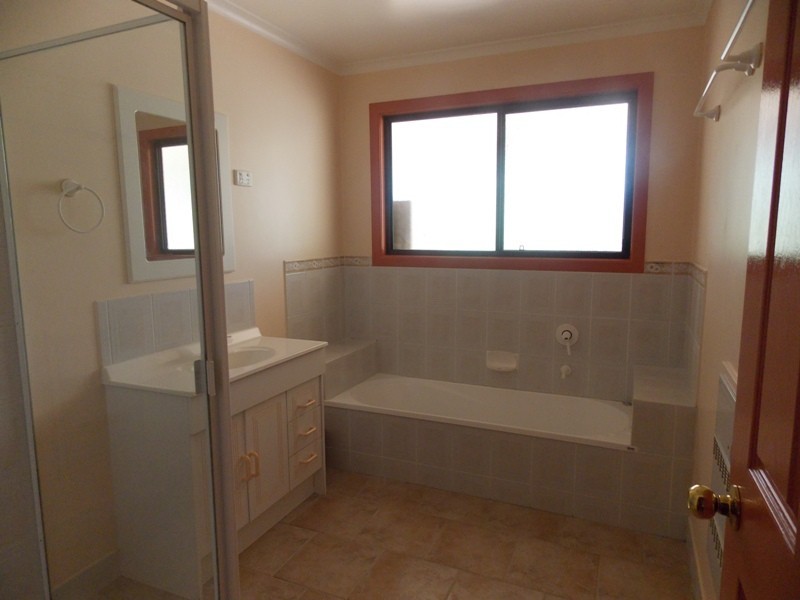 110 Bushnells Road, Nanango QLD 4615