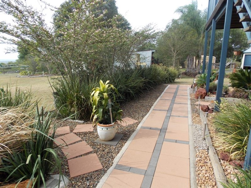 89 Anderson Road, Nanango QLD 4615