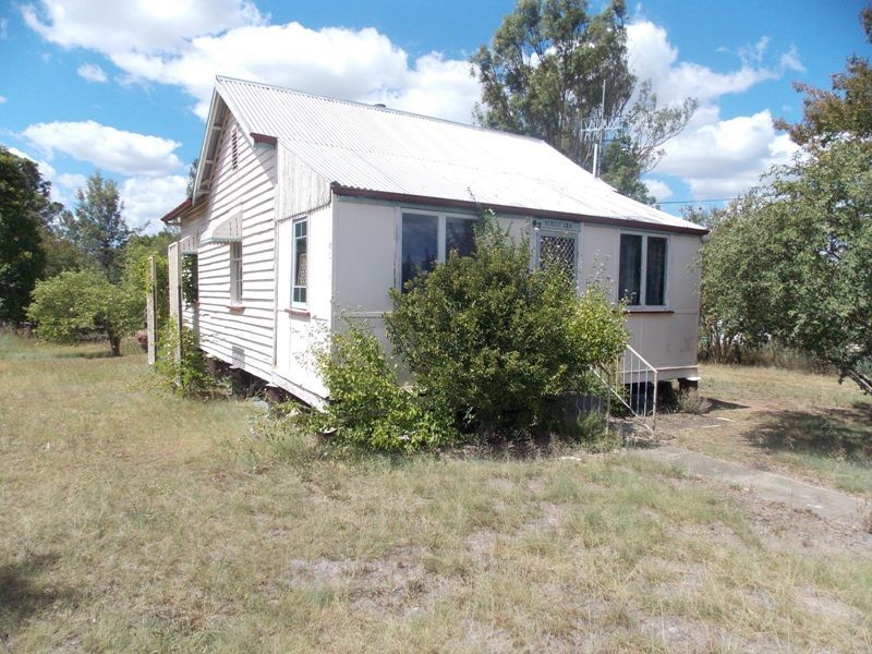 30 Appin Street, Nanango QLD 4615