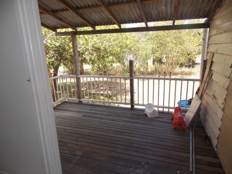 30 Appin Street, Nanango QLD 4615
