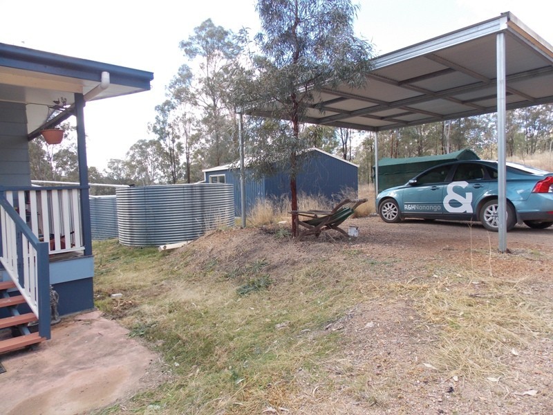 213 Malar Crescent, Nanango QLD 4615
