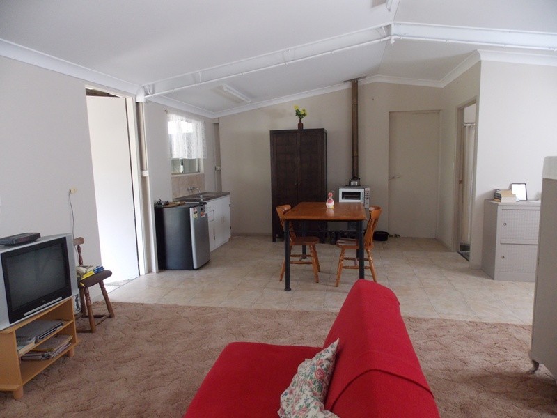 65 Calvert Road, Nanango QLD 4615