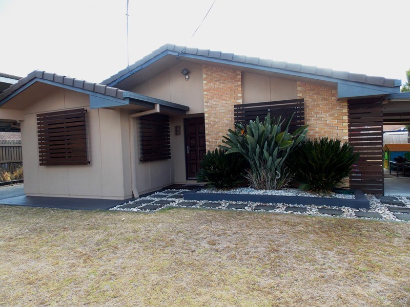 12 Normanby Street, Nanango QLD 4615