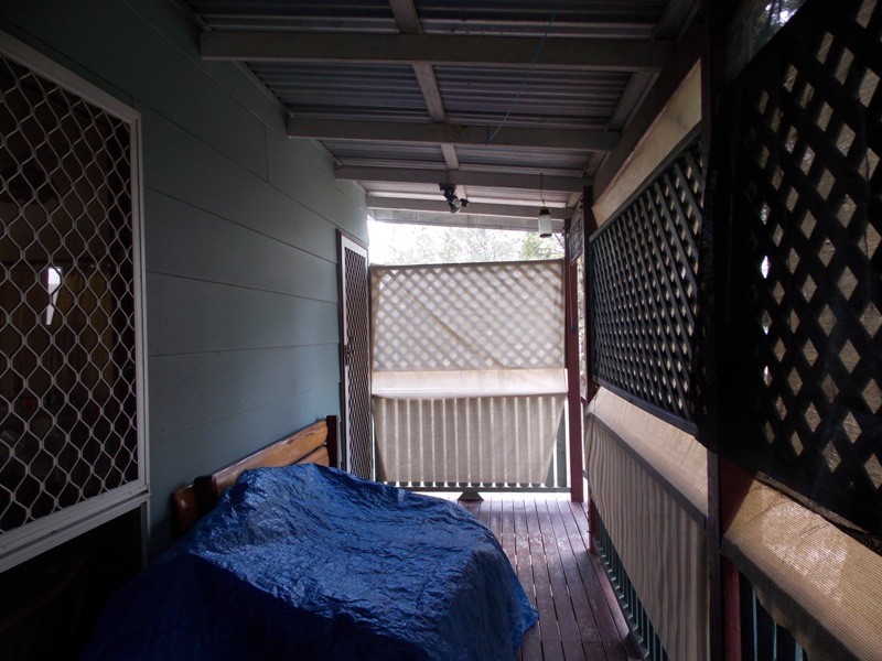 18 Brisbane Street, Nanango QLD 4615