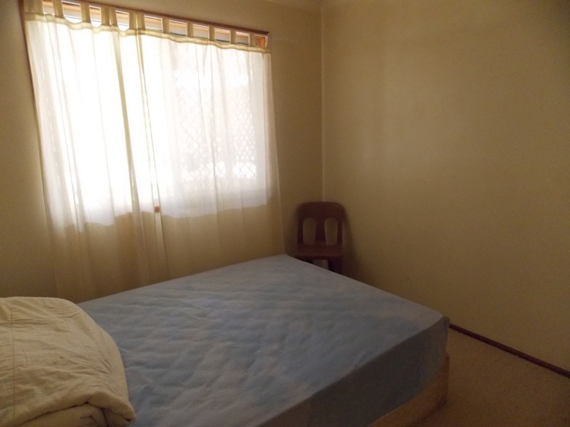 18 Brisbane Street, Nanango QLD 4615