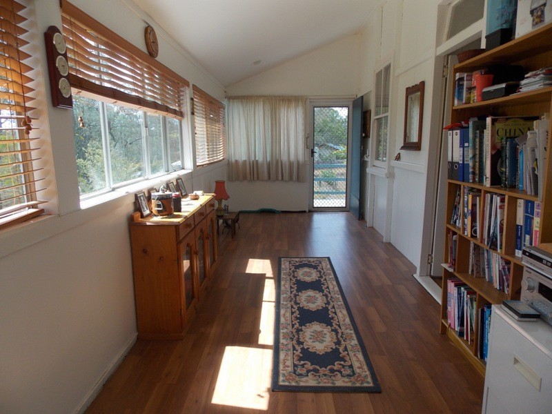 226 Heights Road, Nanango QLD 4615