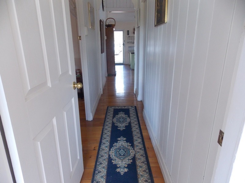 226 Heights Road, Nanango QLD 4615