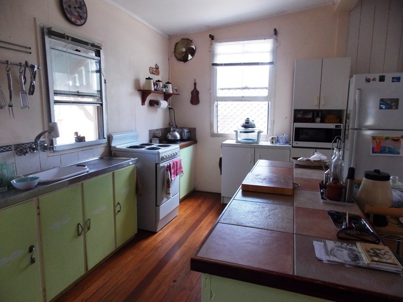 226 Heights Road, Nanango QLD 4615