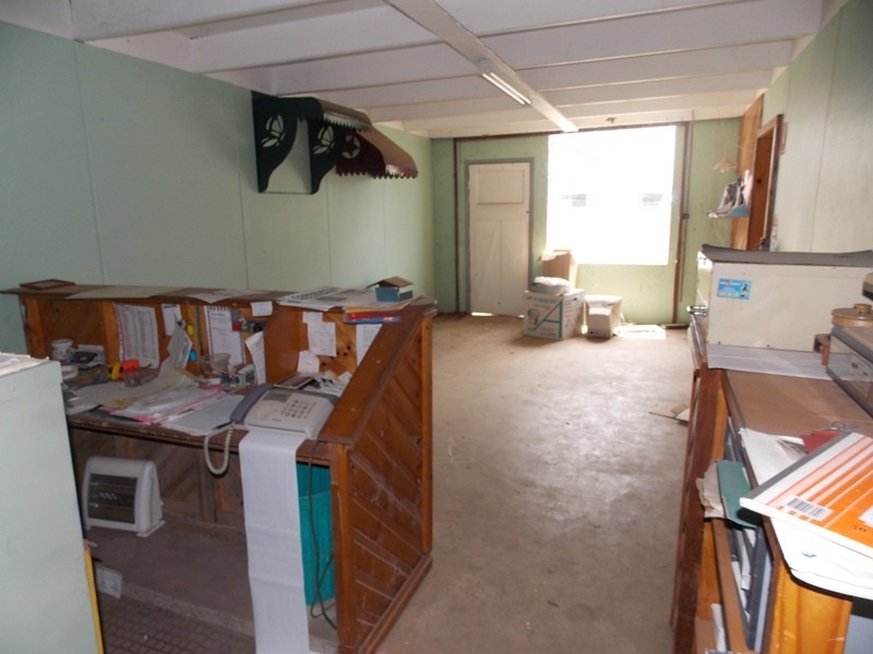 8 George Street, Nanango QLD 4615