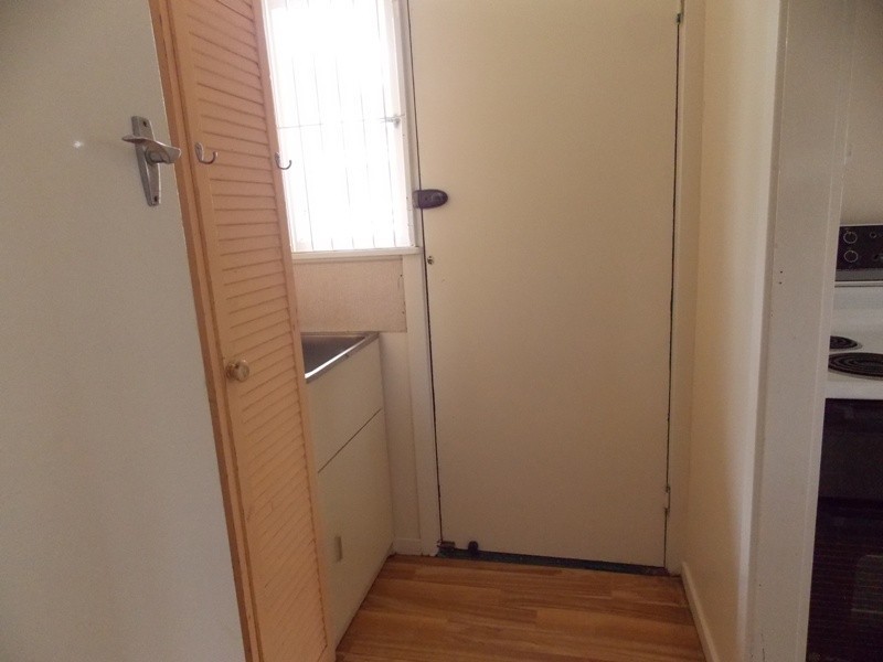 9 Dalby Street, Nanango QLD 4615