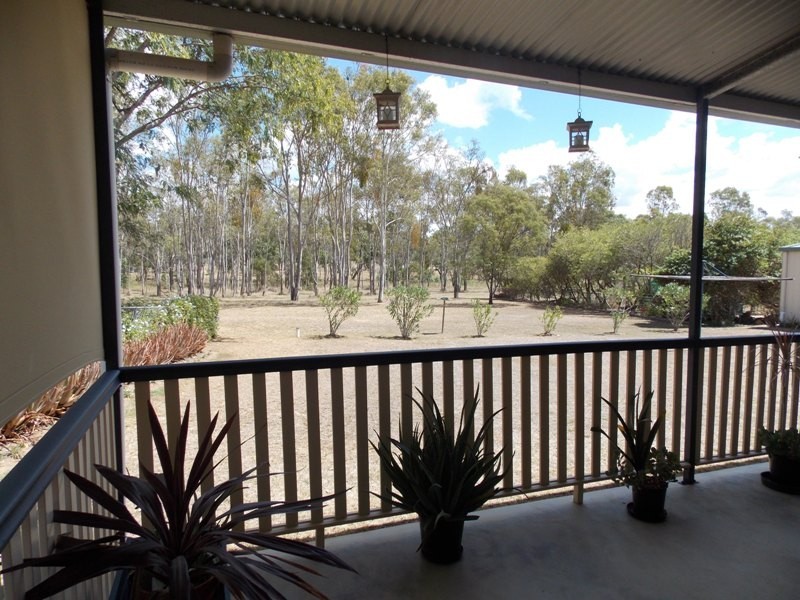 23 Fairway Drive, Nanango QLD 4615