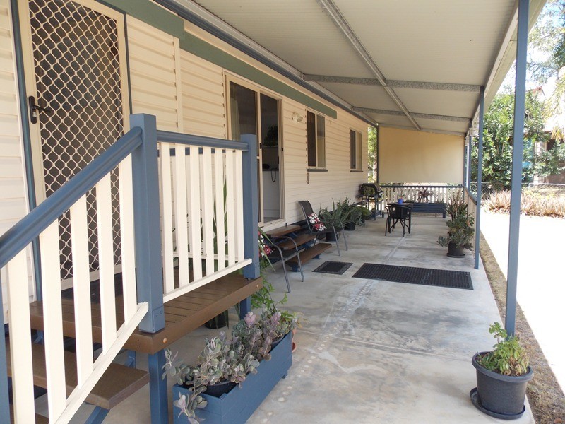 23 Fairway Drive, Nanango QLD 4615