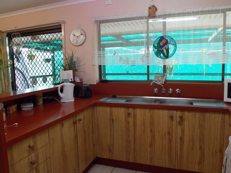 76 Cairns Street, Nanango QLD 4615