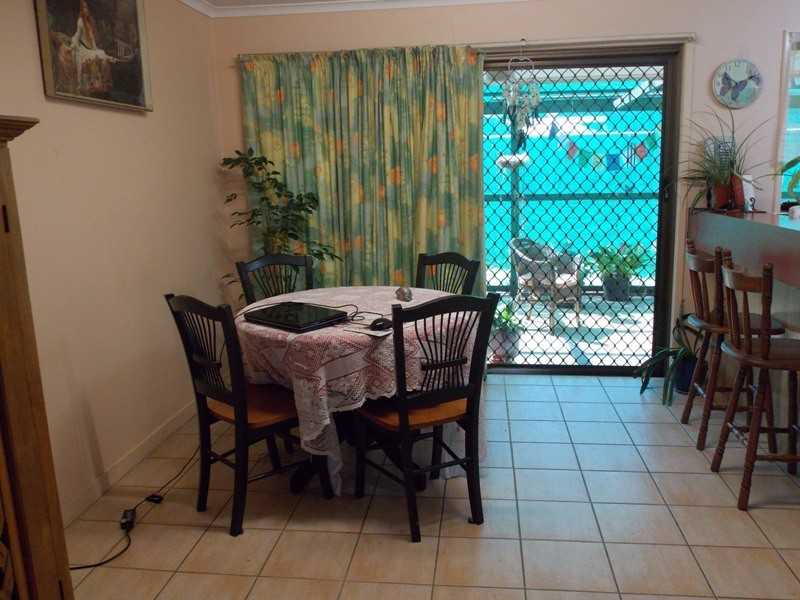 76 Cairns Street, Nanango QLD 4615