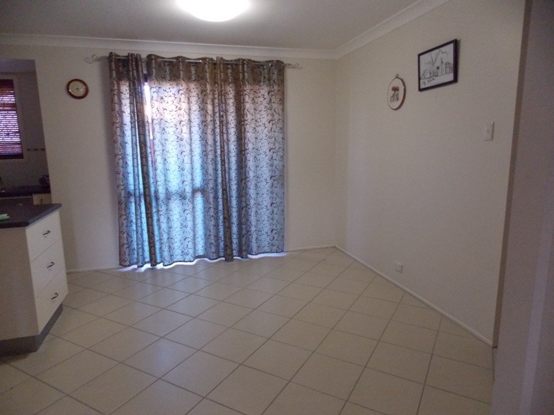 8 Eagle Street, Nanango QLD 4615
