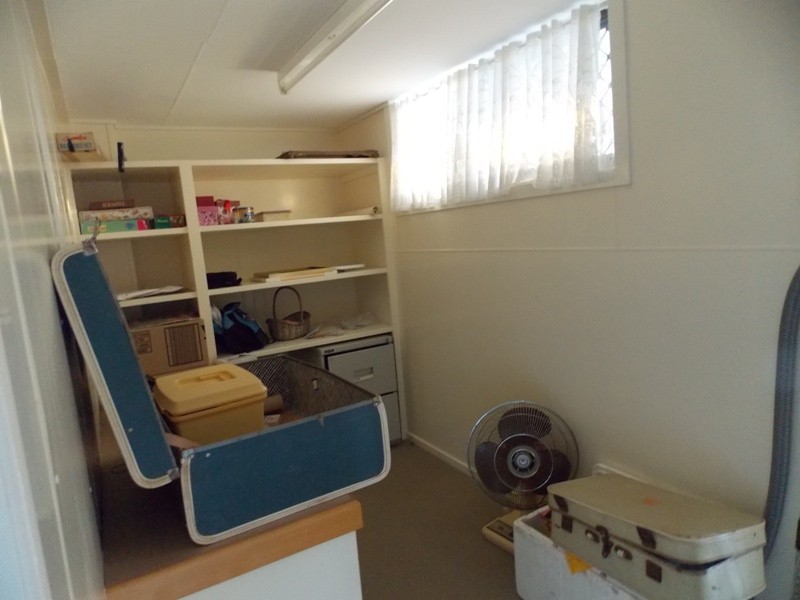 8 Eagle Street, Nanango QLD 4615