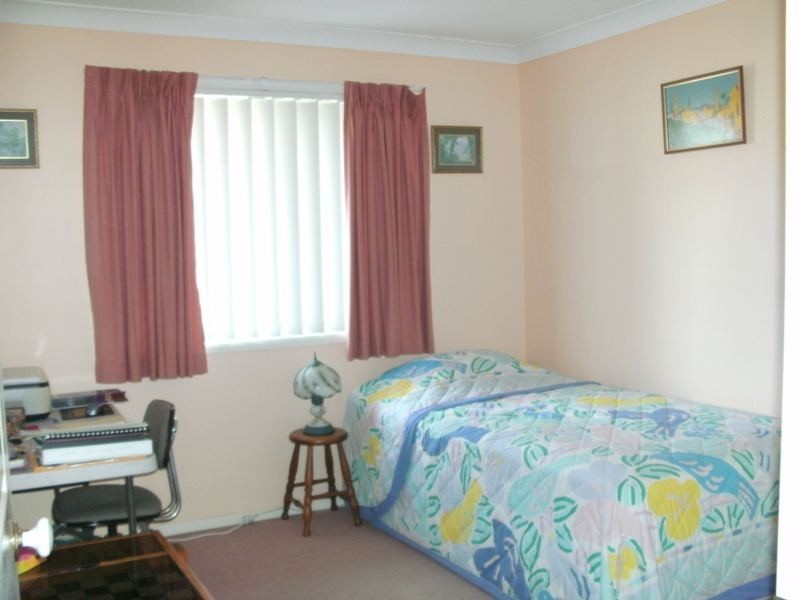 25 Fairway Drive, Nanango QLD 4615