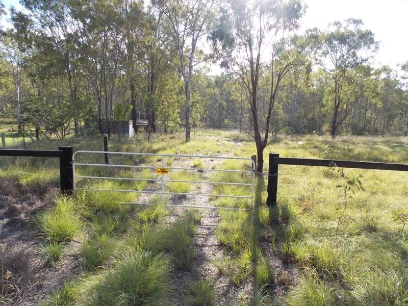 39 Farr Court, Wattle Camp QLD 4615