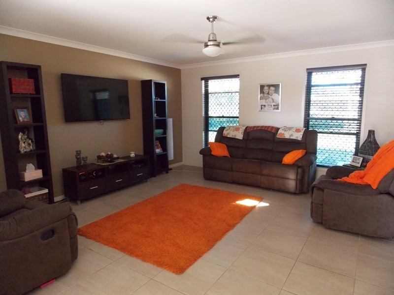 30-36 Millis Way, Nanango QLD 4615