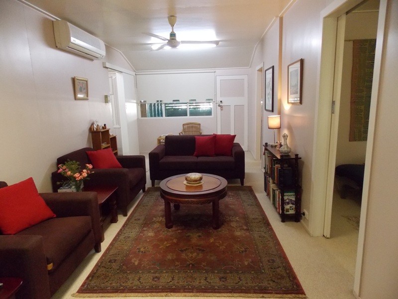 66 Cairns Street, Nanango QLD 4615