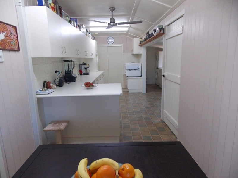 66 Cairns Street, Nanango QLD 4615