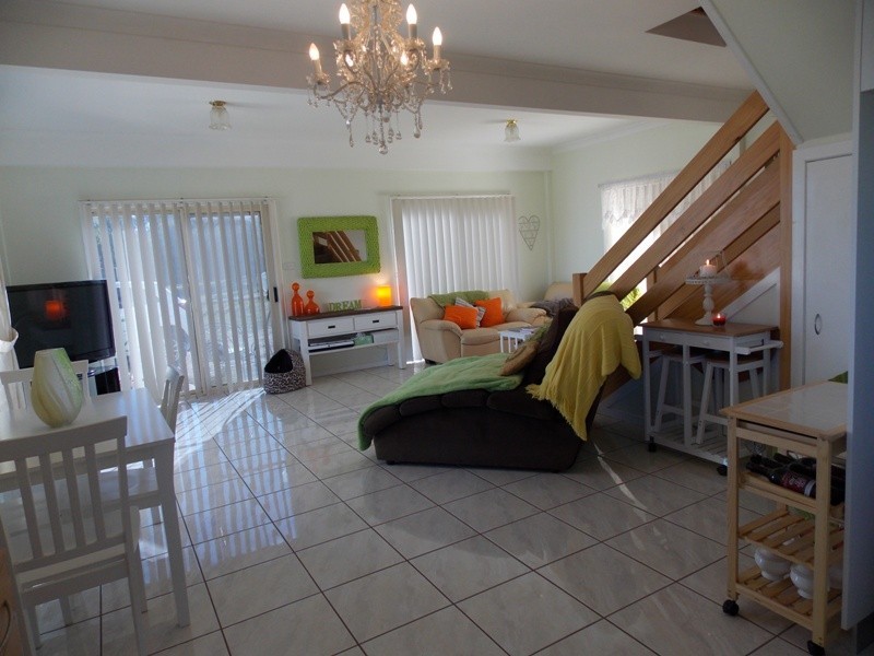 97 Elouera Drive, Nanango QLD 4615