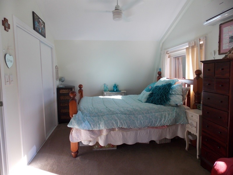 97 Elouera Drive, Nanango QLD 4615