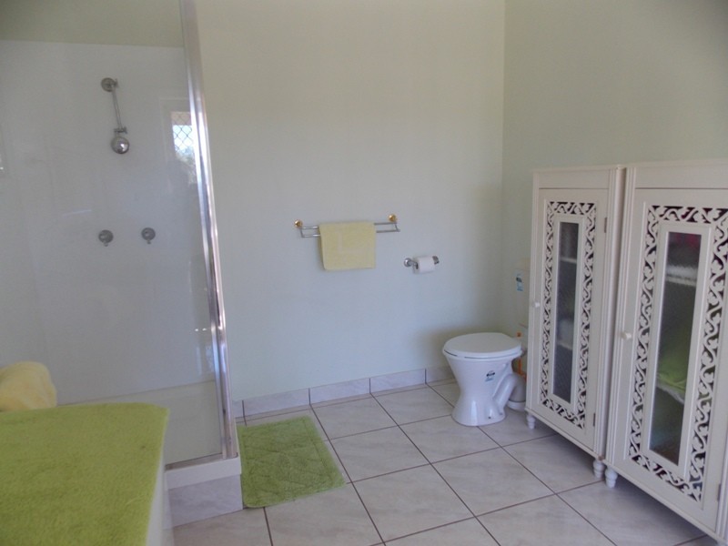 97 Elouera Drive, Nanango QLD 4615