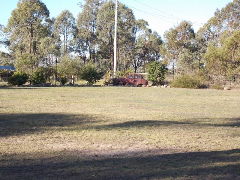 97 Elouera Drive, Nanango QLD 4615