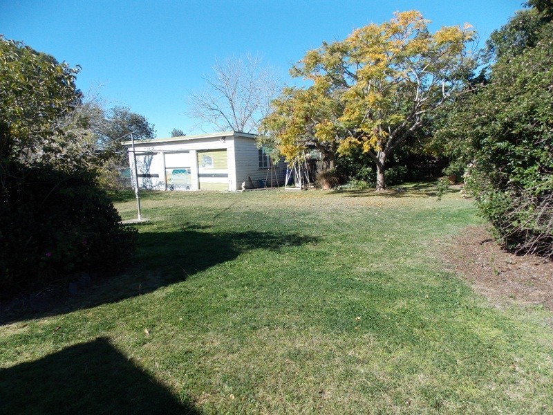 113 Drayton Street, Nanango QLD 4615