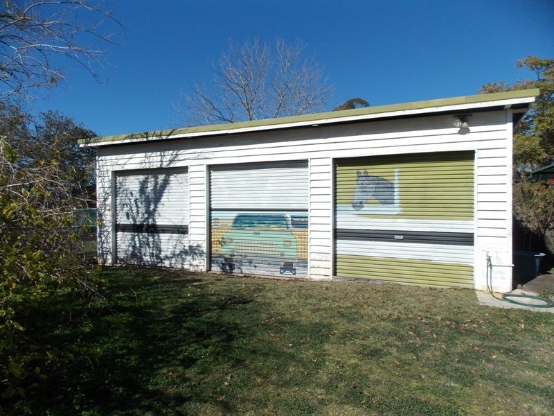 113 Drayton Street, Nanango QLD 4615