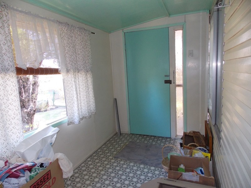 82 Cairns Street, Nanango QLD 4615