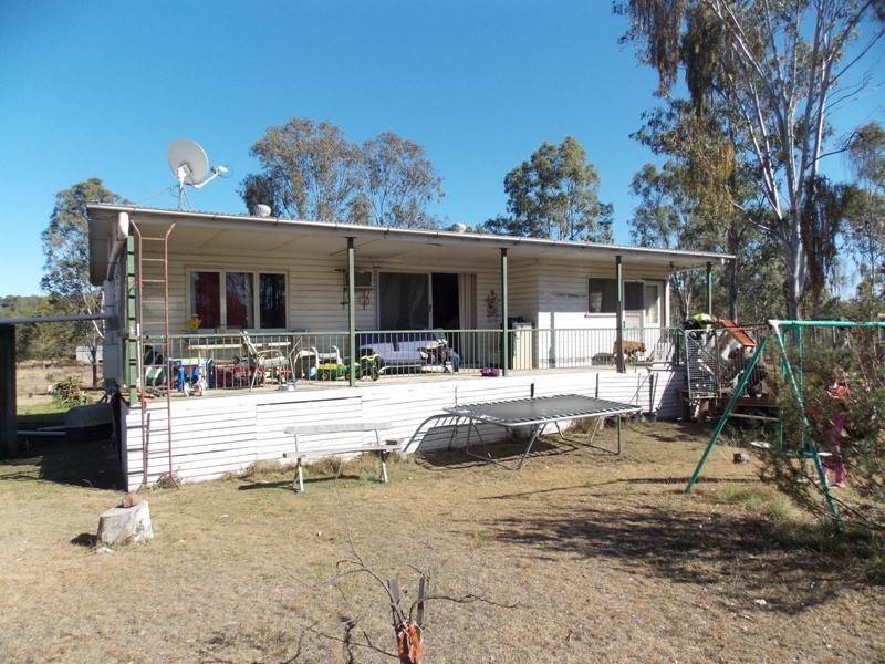 238 Old Yarraman Road, Nanango QLD 4615