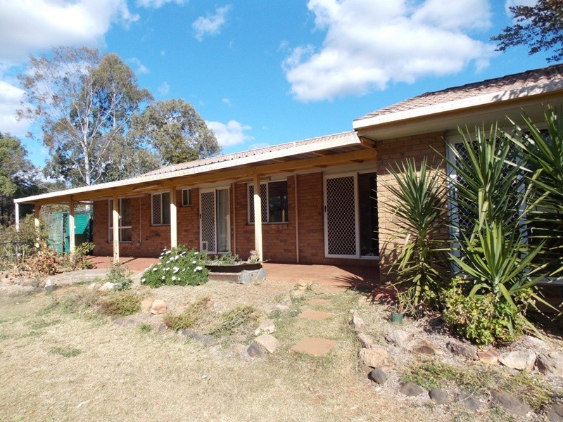 341 Izzards Road, Nanango QLD 4615