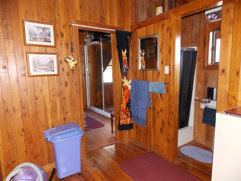 212 Hamilton Road, Nanango QLD 4615