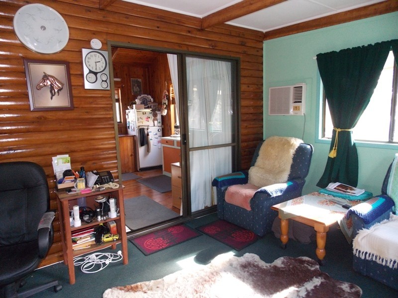 212 Hamilton Road, Nanango QLD 4615