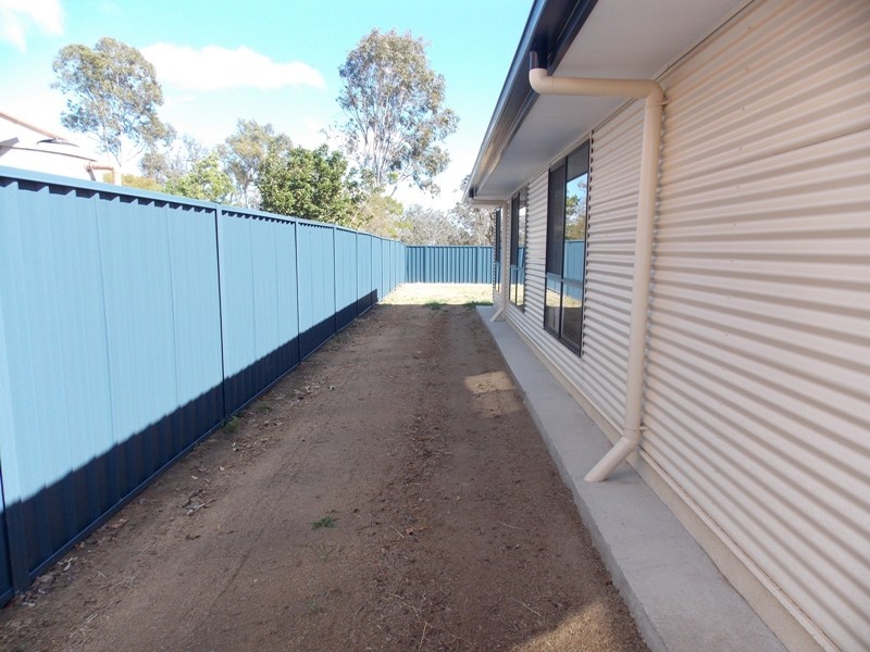 31 Cairns Street, Nanango QLD 4615