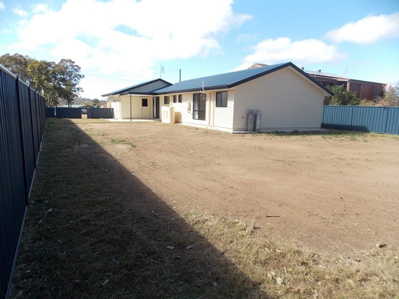 31 Cairns Street, Nanango QLD 4615