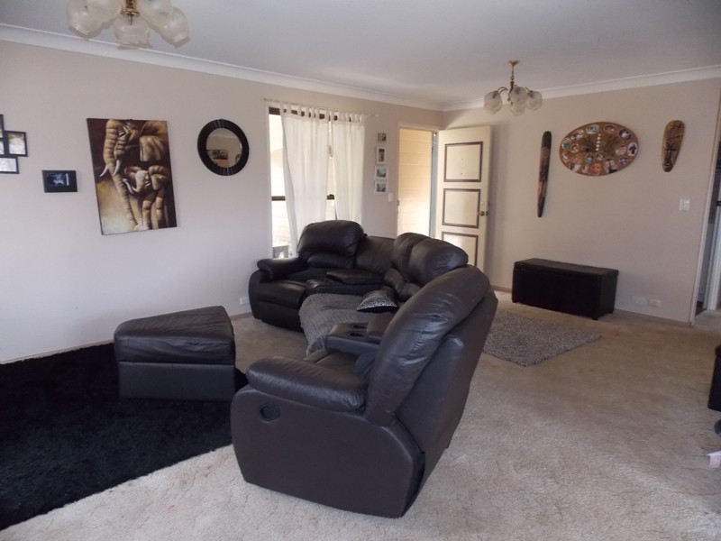 120 Brisbane Street, Nanango QLD 4615