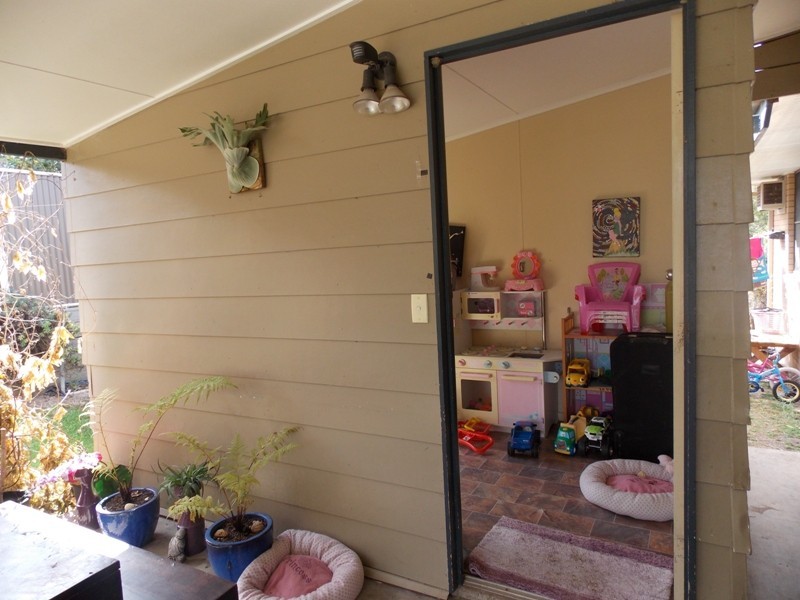 120 Brisbane Street, Nanango QLD 4615