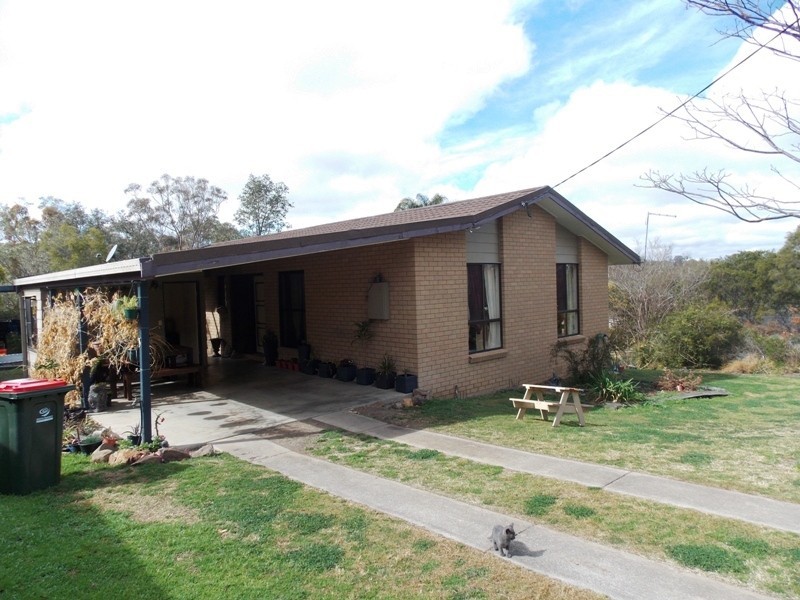 120 Brisbane Street, Nanango QLD 4615