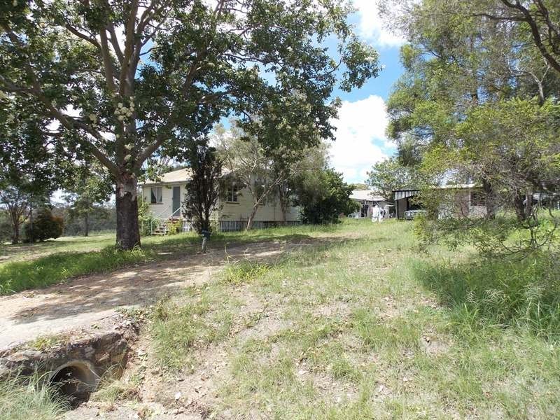 21 Arthur Street West, Nanango QLD 4615