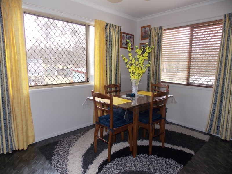 16 Elouera Drive, Nanango QLD 4615