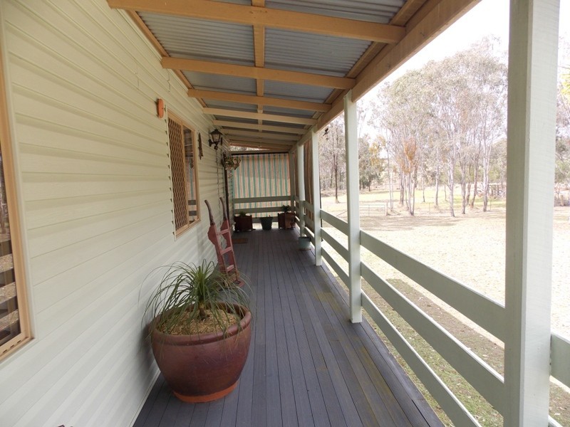 16 Elouera Drive, Nanango QLD 4615