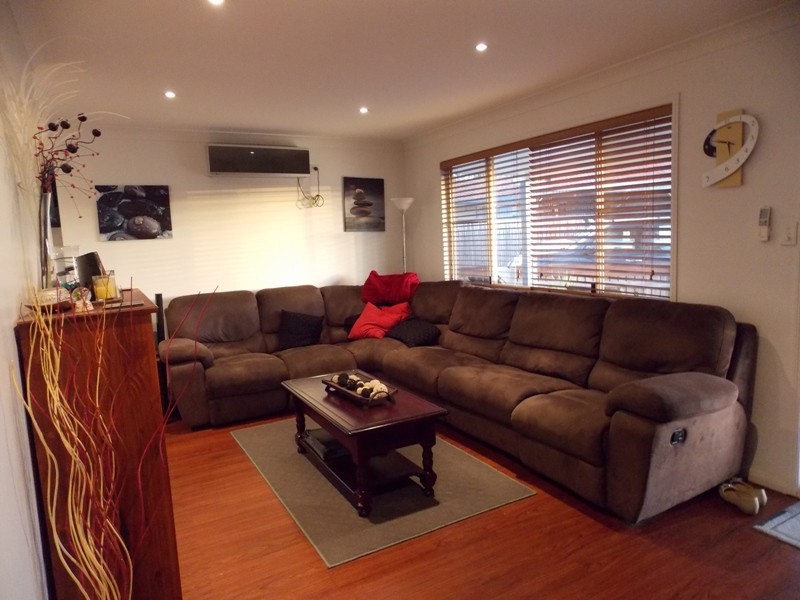 19 Birdie Street, Nanango QLD 4615