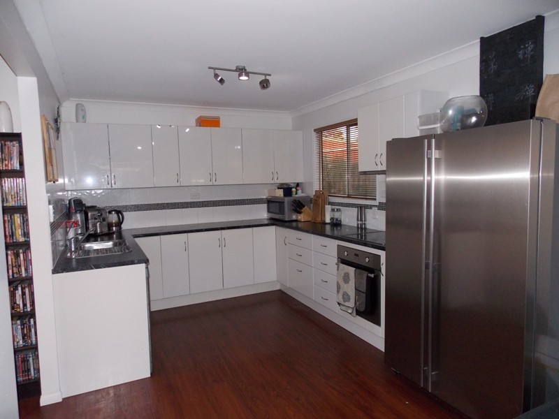 19 Birdie Street, Nanango QLD 4615