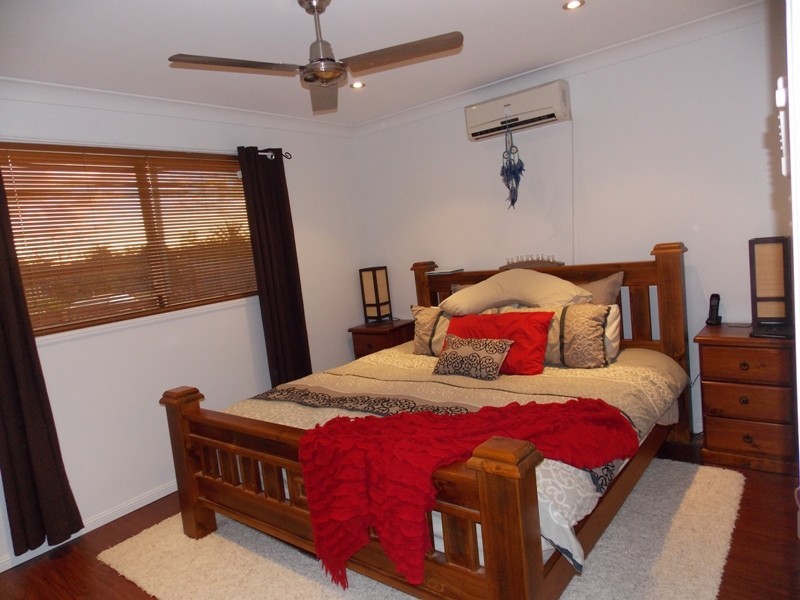 19 Birdie Street, Nanango QLD 4615
